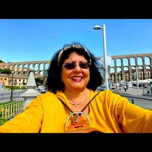 Meet your Posher, Martha